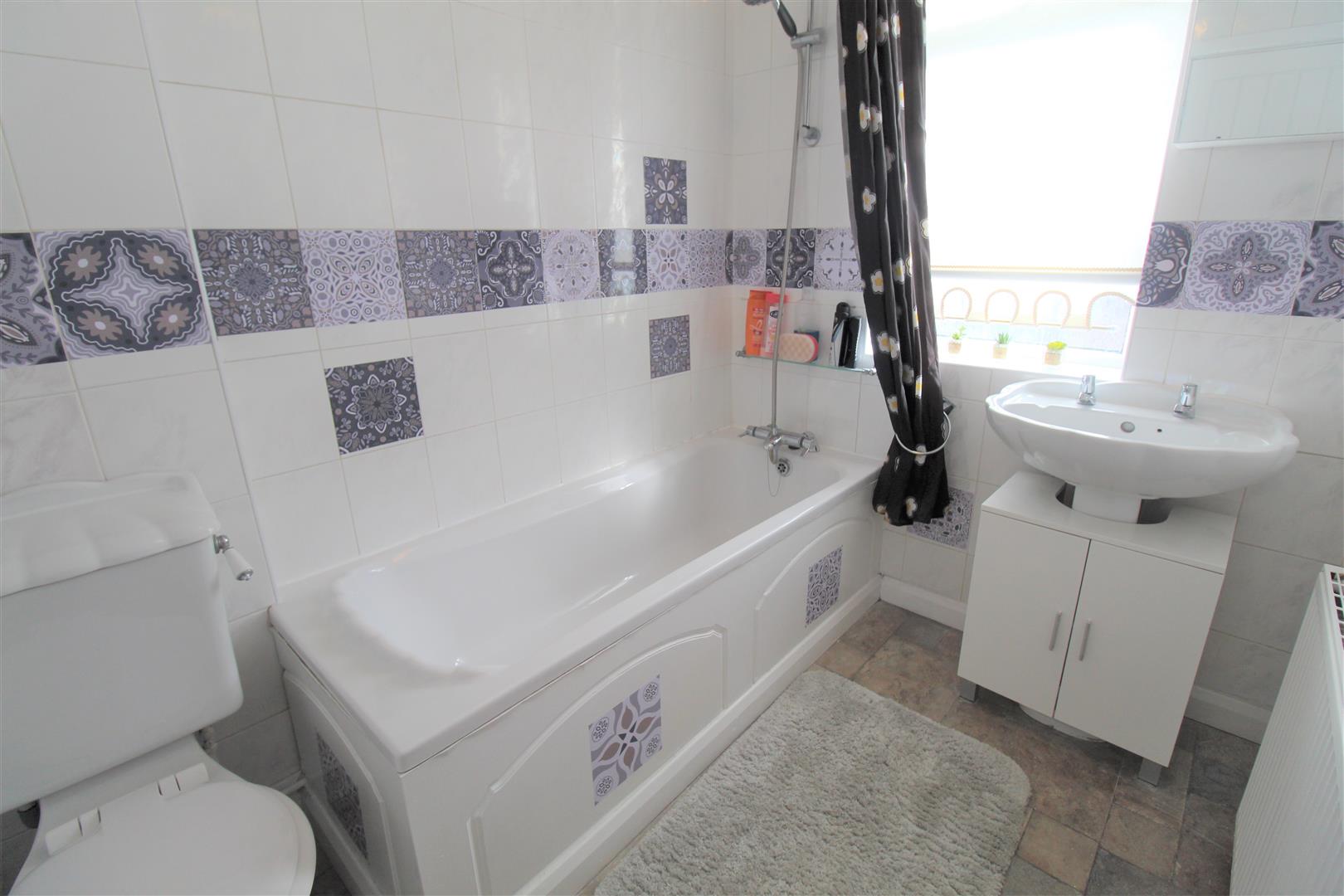 Abbotts Drive, Sneyd Green, Stoke-On-Trent